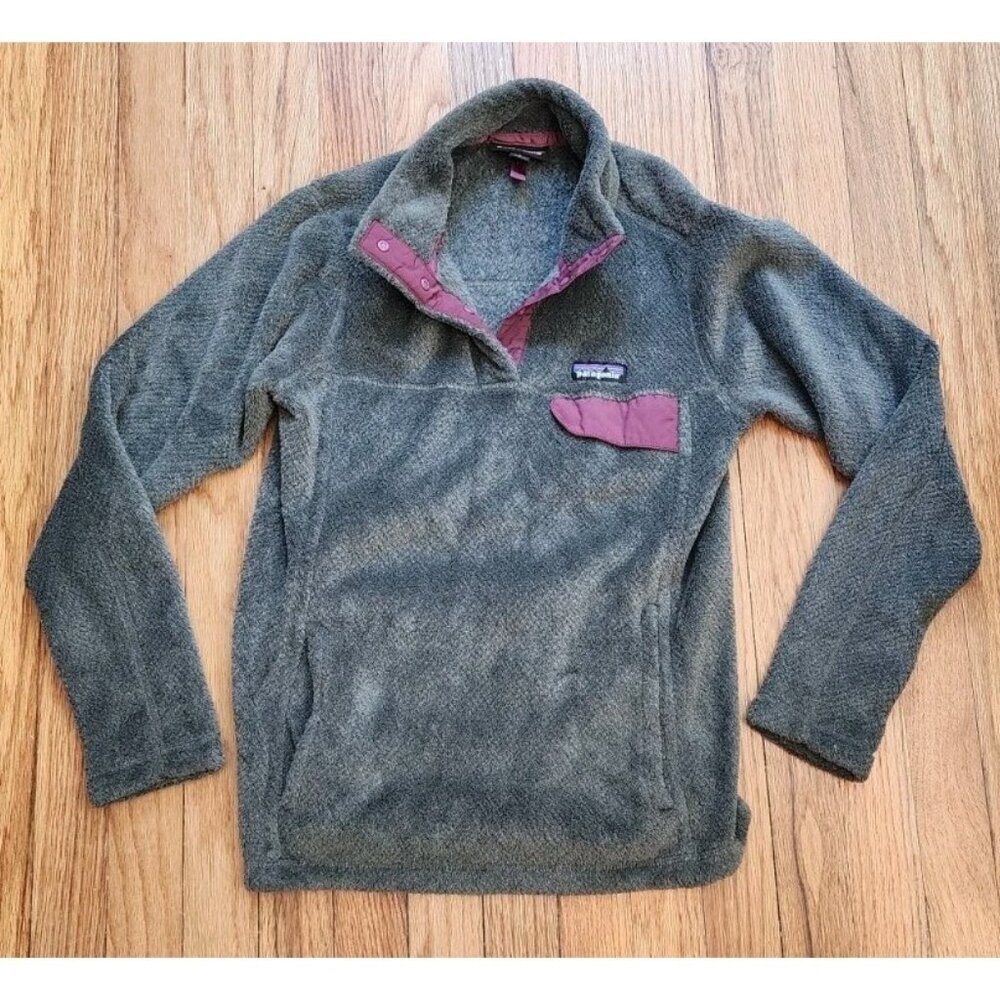 Patagonia Women Re-Tool Snap-T Grey Purple Fleece Pull Over Outdoor Hike Sweater